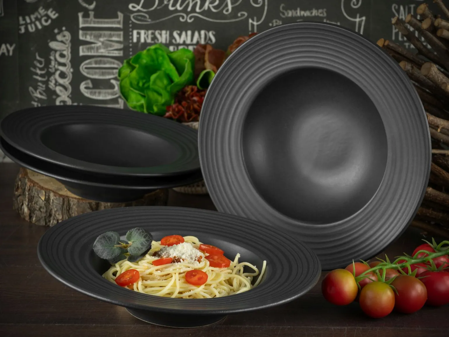 Lava Stone - Pastateller 4-tlg - Schwarz